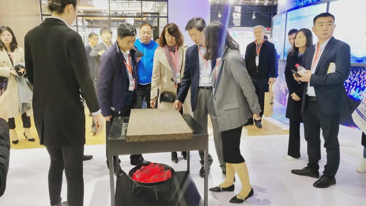 得高住博會(huì)吸睛,新型材料大有可為 組 28 得高住博會(huì)吸睛,新型材料大有可為 組 28